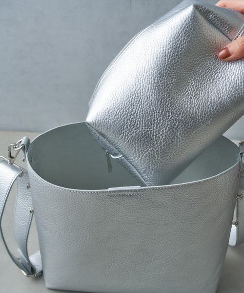 Actually（アクチュアリー）の「フェイクレザー 2wayミニショルダー ポーチ付き（ショルダーバッグ・レディース・アイボリー/シルバー/ブラック/ブルー・フリー）」の20枚目の写真