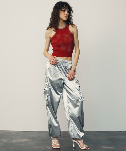 uyu.（ウユ）の「Metallic Cargo Pants / メタリックカーゴパンツ【uyu./ウユ】（カーゴパンツ・レディース・シルバー/ブラック・M/S）」の11枚目の写真