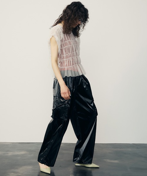 uyu.（ウユ）の「Metallic Cargo Pants / メタリックカーゴパンツ【uyu./ウユ】（カーゴパンツ・レディース・シルバー/ブラック・M/S）」の3枚目の写真