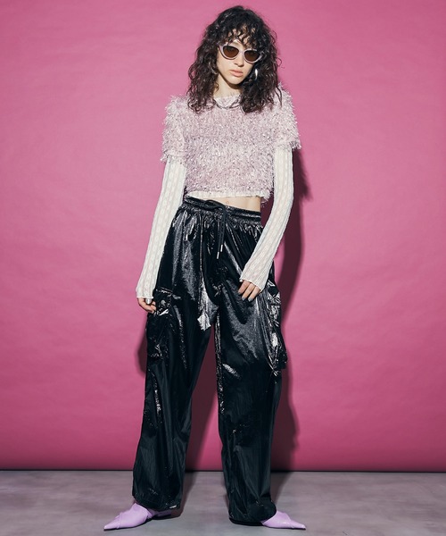 uyu.（ウユ）の「Metallic Cargo Pants / メタリックカーゴパンツ【uyu./ウユ】（カーゴパンツ・レディース・シルバー/ブラック・M/S）」の18枚目の写真