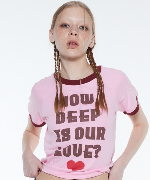LUVISTRUE(ラヴイズトゥルー)の「RT HOW DEEP TEE(Tシャツ/カットソー・レディース・ブラック/ピンク/ホワイト・FREE)」の3枚目の写真