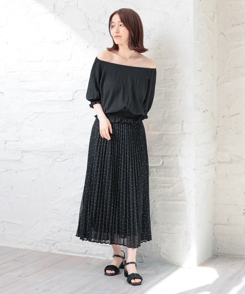 Honeys（ハニーズ）の「オフショル２ｗａｙトップス（Tシャツ/カットソー・レディース・ブラック/アイボリー/ピンク/ブルー・L/M/S）」の9枚目の写真