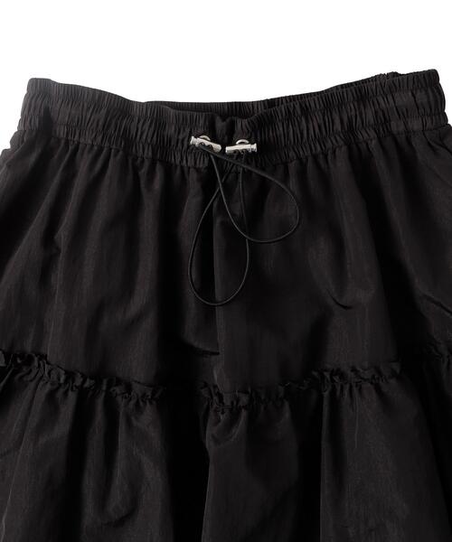WEGO（ウィゴー）の「WEGO/ナイロンティアードロングスカート（スカート・レディース・ブラック・FREE）」の13枚目の写真