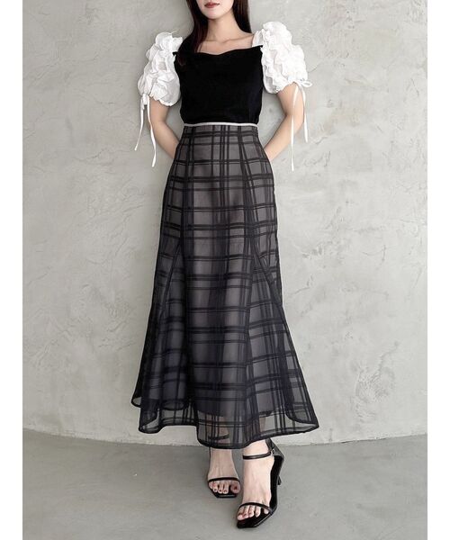 dazzlin（ダズリン）の「ショルダーボリュームフリルカットプルオーバー（Tシャツ/カットソー・レディース・グレー/オフホワイト/ブラック/ピンク/その他1・FREE）」の10枚目の写真