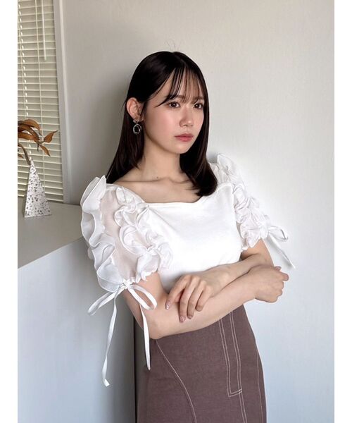 dazzlin（ダズリン）の「ショルダーボリュームフリルカットプルオーバー（Tシャツ/カットソー・レディース・グレー/オフホワイト/ブラック/ピンク/その他1・FREE）」の12枚目の写真