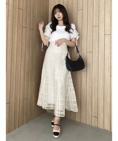 dazzlin ショルダーボリュームフリルカットプルオーバー dazzlin（ダズリン）の「ショルダーボリュームフリルカットプル