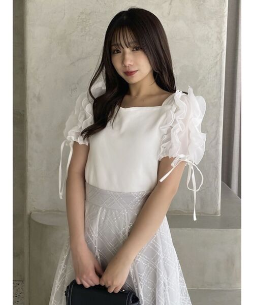 dazzlin（ダズリン）の「ショルダーボリュームフリルカットプルオーバー（Tシャツ/カットソー・レディース・グレー/オフホワイト/ブラック/ピンク/その他1・FREE）」の6枚目の写真