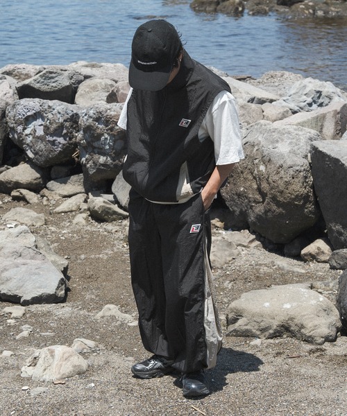 kutir（クティール）の「【低身長だからカッコよく着こなせるアイテム】バイカラージップナイロンパンツ(セットアップ着用可能)（その他パンツ・メンズ・ネイビー/アイボリー/ブラック・SMALL/MEDIUM）」の14枚目の写真