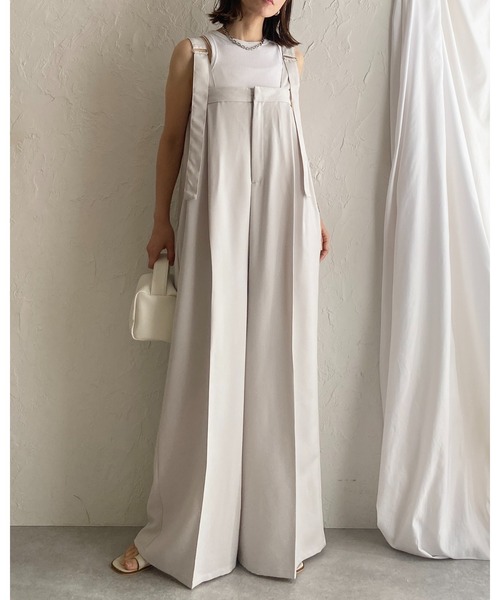 サロペット・オーバーオール・オールインワン hueDAY TO EVENING   ONESIDE PEARL hue DAY TO EVENING｜Vネックパール付サロペット