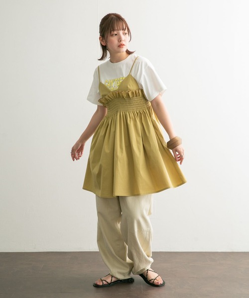 KBF（ケイビーエフ）の「エンボスロゴTEE（Tシャツ/カットソー・レディース・チャコールグレー/オフホワイト・ONE）」の5枚目の写真