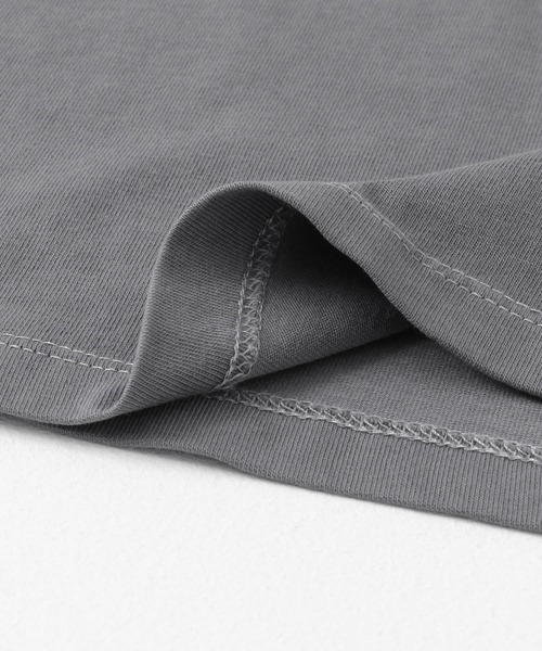 KBF（ケイビーエフ）の「エンボスロゴTEE（Tシャツ/カットソー・レディース・チャコールグレー/オフホワイト・ONE）」の19枚目の写真