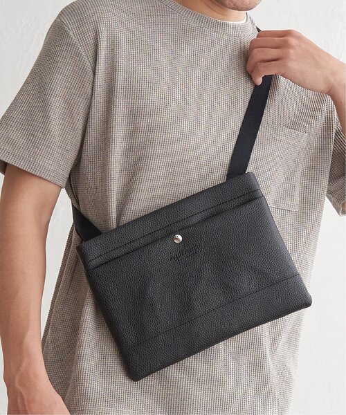 ikka（イッカ）の「シュリンクサコッシュ（ボディバッグ/ウエストポーチ・メンズ・ブラック/ネイビー/グレー・FREE）」の21枚目の写真