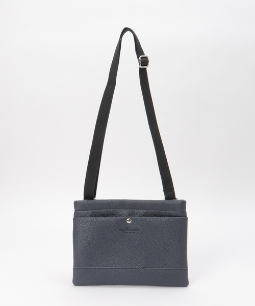 ikka（イッカ）の「シュリンクサコッシュ（ボディバッグ/ウエストポーチ・メンズ・ブラック/ネイビー/グレー・FREE）」の7枚目の写真