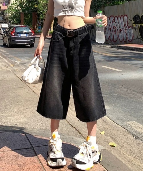 【シンプルコーデに♪】 CHANEL バミューダ パンツ yokococo73 / GU(ジーユー)の「コットンバミューダパンツSD