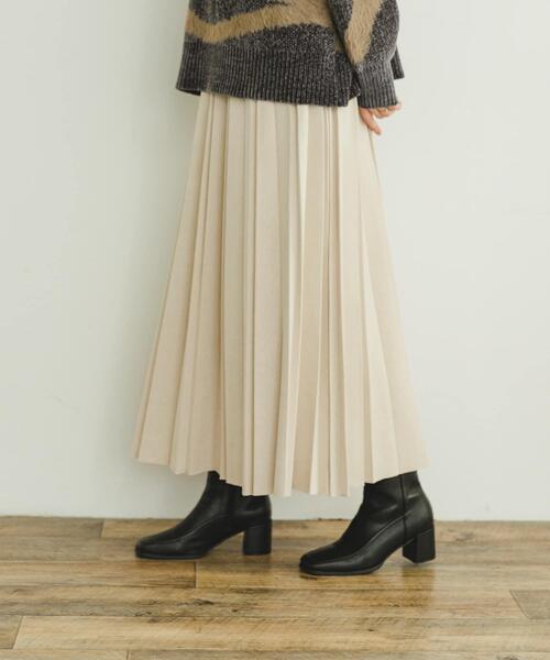 ITEMS URBANRESEARCH(アイテムズ アーバンリサーチ)の「フェイクスエードプリーツスカート(スカート・レディース・カーキ/ライトベージュ/モカ/ブラック・FREE)」の6枚目の写真