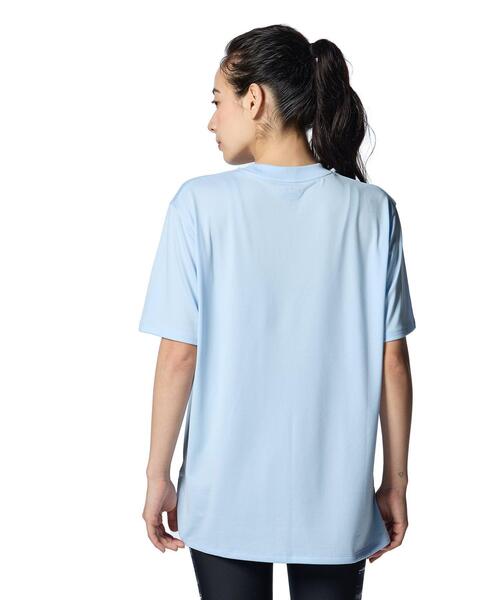 UNDER ARMOUR(アンダーアーマー)の「UAテック オーバーサイズド Tシャツ(トレーニング/レディース)(Tシャツ/カットソー・レディース・ブルー系・L/M/S/XL)」の2枚目の写真