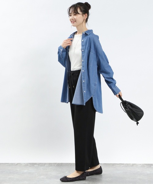 GLOBAL WORK Smile Seed Store（グローバルワーク スマイルシードストア）の「デニムオーバーサイズシャツ/131024（シャツ/ブラウス・レディース・ブルー/ネイビー・MEDIUM/SMALL/X-LARGE/LARGE）」の5枚目の写真