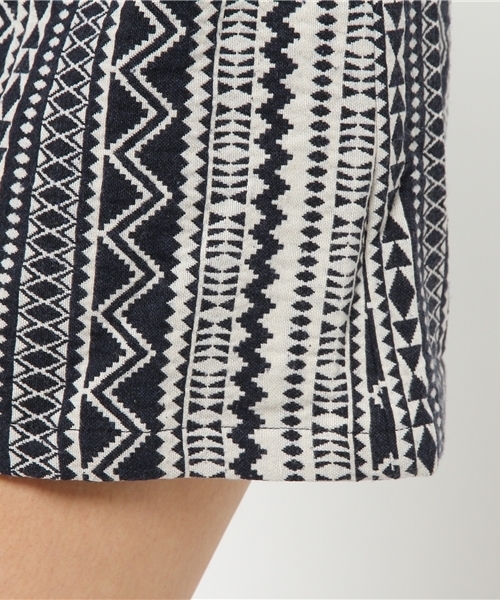 Chico（チコ）の「【who's who Chico】幾何学ボックススカート（スカート・レディース・ネイビー/レッド/ブラック・FREE）」の11枚目の写真