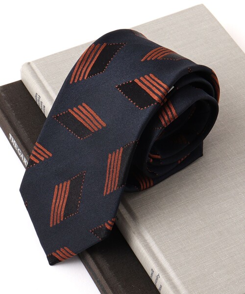 NOLLEY’S(ノーリーズ)の「BBC シャドーダイヤ柄ネクタイ(ネクタイ・メンズ・レッド系その他/ブルー系その他6・FREE)」の12枚目の写真