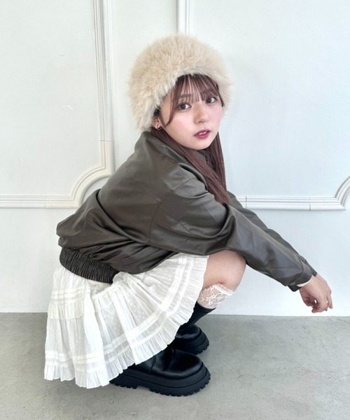Loueme(ルエム)の「フェイクファーロシアンハット(ハット・レディース・ブラック/ベージュ/オフホワイト・FREE)」の16枚目の写真