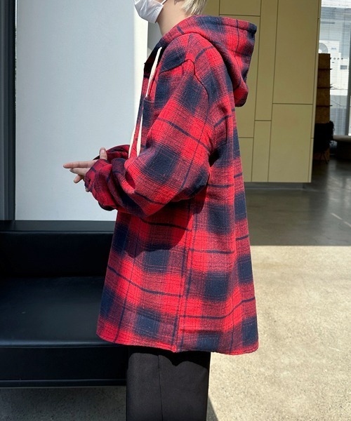 FVLMEN(フルメン)の「【FVLMEN】ombre hood check longsleeve shirt/オンブレ フード チェック ロングスリーブ シャツ(シャツ/ブラウス・メンズ・ブラック/レッド・MEDIUM/LARGE/X-LARGE)」の19枚目の写真