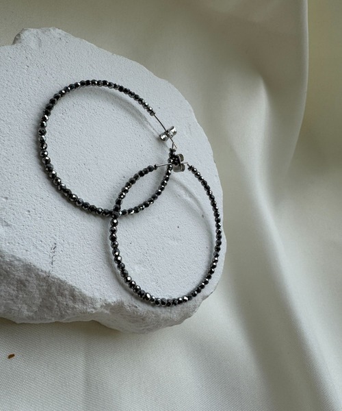 Rechic（リシック）の「ストーンフープピアス（ピアス（両耳用）・レディース・ブラック/シルバー・FREE）」の5枚目の写真