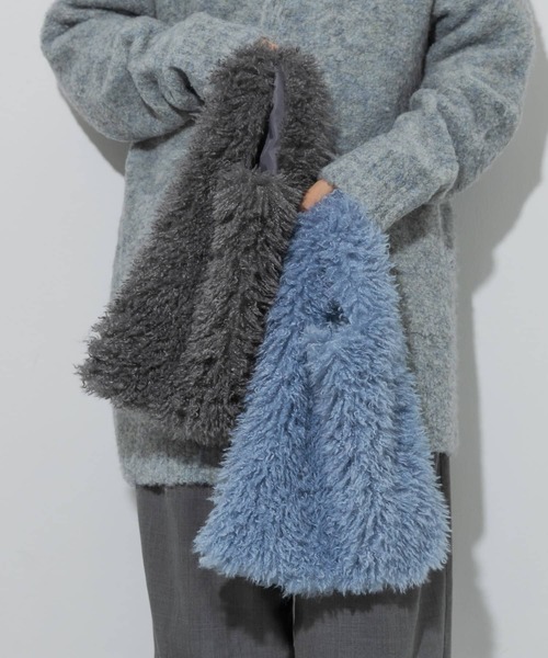 SMELLY（スメリー）の「シャギーボリュームバッグ（ハンドバッグ・レディース・ブルー/グレー/ミント・-）」の10枚目の写真