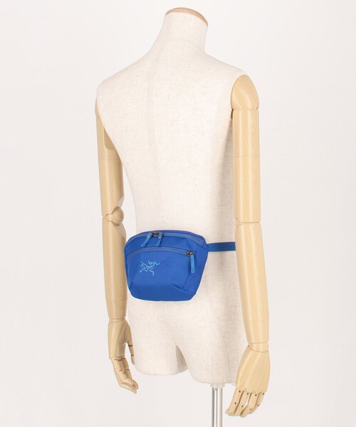 ARC'TERYX(アークテリクス)の「ARC'TERYX/アークテリクス Mantis 1 Waist Pack/マンティス 1 ウエストパック(ショルダーバッグ・メンズ・ブラック/ベージュ・フリ-)」の12枚目の写真