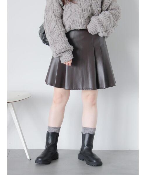 ehka sopo（エヘカソポ）の「エコレザープリーツミニスカート（スカート・レディース・ブラウン/ブラック・F）」の15枚目の写真