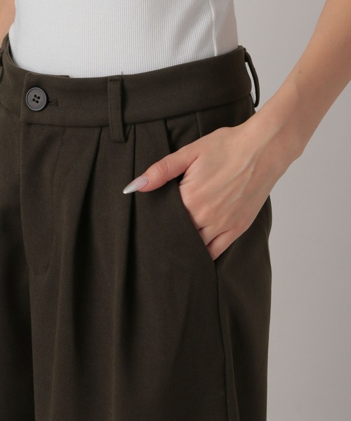 FOREVER 21（フォーエバー トゥエンティーワン）の「【2024FW】微起毛タックダブルスラックス（スラックス・レディース・チャコールグレー/ブラウン・SMALL/MEDIUM）」の21枚目の写真