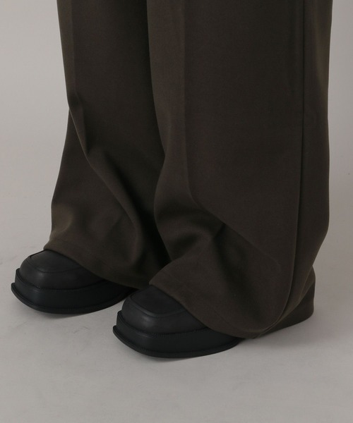 FOREVER 21（フォーエバー トゥエンティーワン）の「【2024FW】微起毛タックダブルスラックス（スラックス・レディース・チャコールグレー/ブラウン・SMALL/MEDIUM）」の22枚目の写真