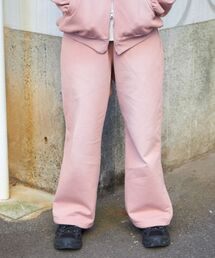 SEQUENZ（シークエンズ）の「【SEQUENZ（シークエンズ）】ONI-FADE SWEAT PANTS / ワイドシルエット スウェット パンツ 裏起毛 ヴィンテージライク ≪SET UP着用可能≫（スウェットパンツ）」
