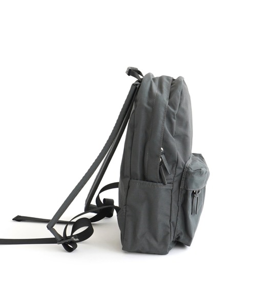 STANDARD SUPPLY（スタンダードサプライ）の「スタンダードサプライ / SIMPLICITY シンプリシティ / PETITE DAYPACK ペティートデイパック（バックパック/リュック・レディース・グリーン/ダークパープル/マスタード/モカ/サンドベージュ/グレー/ダークネイビー/レッド/ブラック/チャコールグレー/ブルー・FREE）」の13枚目の写真