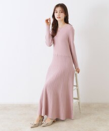 【上品な落ち感・美シルエット】アイレットリブデザインニットワンピース