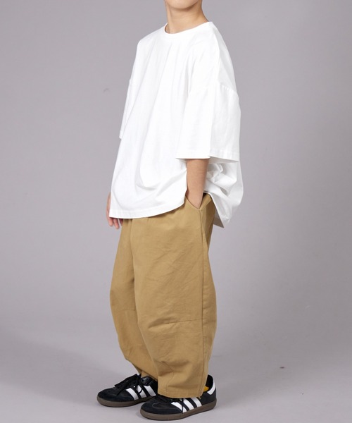 PAIRMANON STREET（ペアマノンストリート）の「【PAIRMANON STREET】無地 シンプル クレイジー 半袖 Tシャツ（Tシャツ/カットソー・キッズ・ベージュ系その他/ピンク/カーキ/ベージュ/イエロー/ホワイト系その他/ホワイト/ブラック/パープル/ブラック系その他・130/140/150/100/120/160/90/110）」の17枚目の写真