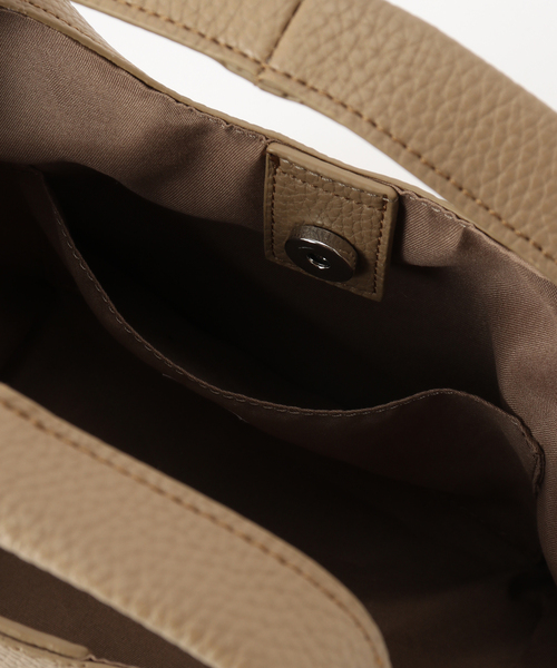 B.C STOCK（ベーセーストック）の「スクエアハンドBAG（ショルダーバッグ・レディース・アイボリー/ネイビー/レッド/ベージュ・FREE）」の14枚目の写真