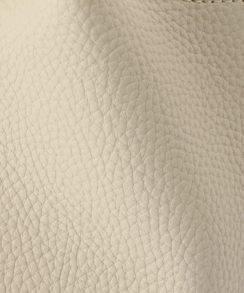 B.C STOCK（ベーセーストック）の「スクエアハンドBAG（ショルダーバッグ・レディース・アイボリー/ネイビー/レッド/ベージュ・FREE）」の17枚目の写真