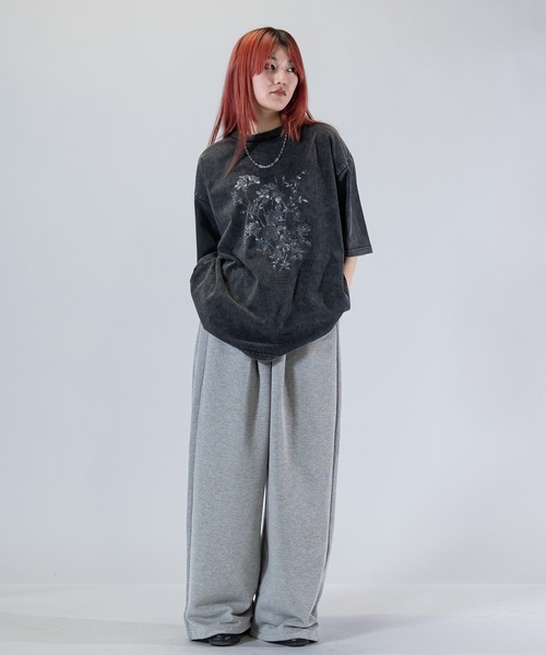 Naive magic(ナイーブマジック)の「【a】〔Naive Magic〕スノーウォッシュ フラワー/アブストラクト プリントTシャツ(Tシャツ/カットソー・メンズ・ブラック系1/ブラック系2・MEDIUM/LARGE)」の3枚目の写真