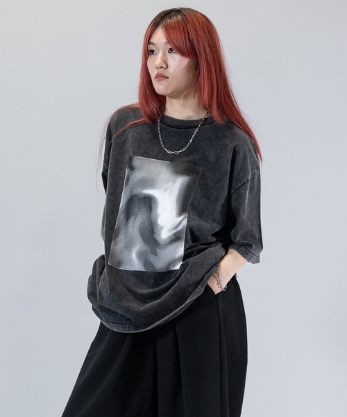 Naive magic(ナイーブマジック)の「【a】〔Naive Magic〕スノーウォッシュ フラワー/アブストラクト プリントTシャツ(Tシャツ/カットソー・メンズ・ブラック系1/ブラック系2・MEDIUM/LARGE)」の13枚目の写真