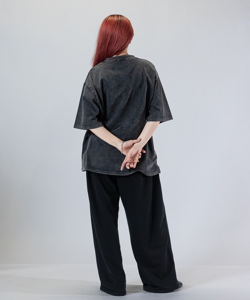 Naive magic(ナイーブマジック)の「【a】〔Naive Magic〕スノーウォッシュ フラワー/アブストラクト プリントTシャツ(Tシャツ/カットソー・メンズ・ブラック系1/ブラック系2・MEDIUM/LARGE)」の22枚目の写真