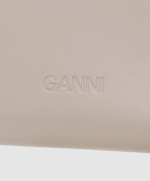 GANNI(ガニー)の「Ganni Bou Bag Mini(ハンドバッグ・レディース・グレー系その他・ONE SIZE)」の8枚目の写真