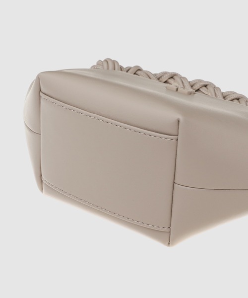 GANNI(ガニー)の「Ganni Bou Bag Mini(ハンドバッグ・レディース・グレー系その他・ONE SIZE)」の11枚目の写真