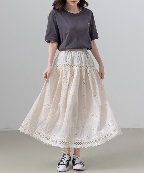 DAY CLOSET(デイ クローゼット)の「レディース ふんわりパンチングレースフレアスカート(スカート・レディース・ブラック/アイボリー/ホワイト・FREE)」の22枚目の写真