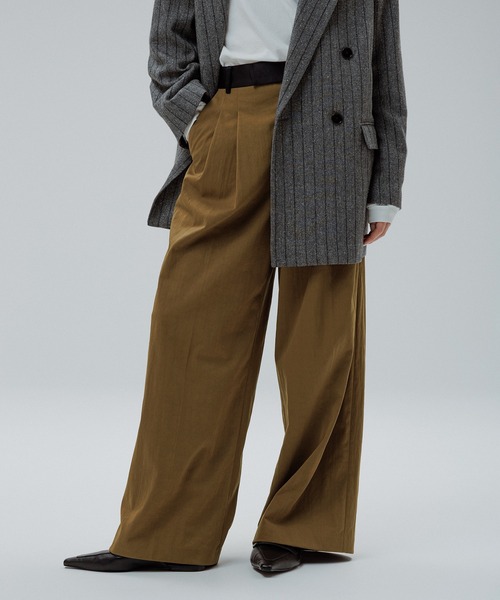 ADAM ET ROPE'（アダムエロペ）の「【EMOELLE】バイカラーベルトドレスパンツ（その他パンツ・レディース・ベージュ系その他/ブラウン/ピンク系その他2/ブラック系その他/グリーン系その他3/キャメル/グリーン系その他/ベージュ系その他2・38/36/34）」の10枚目の写真