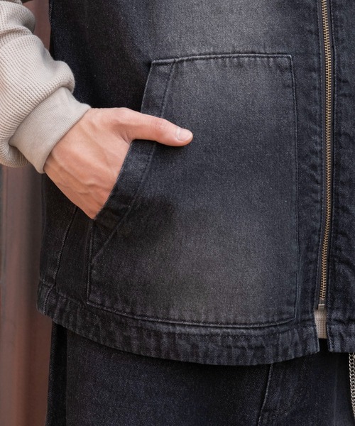 WEGO（ウィゴー）の「WEGO/ワーカーズZIPデニムベスト（ベスト・メンズ・ブラック系3・FREE）」の4枚目の写真