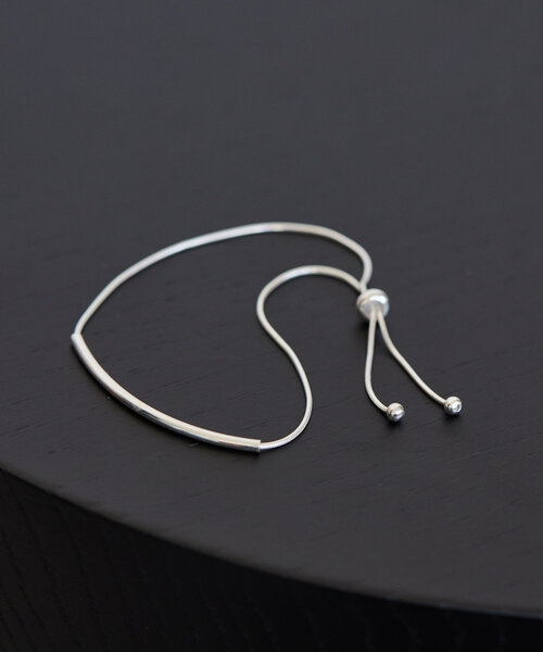 【新品】earPAPILLONNERイアパピヨネ シルバー ブレスレットS925 ear PAPILLONNER（イアパピヨネ）の「シルバー925パール
