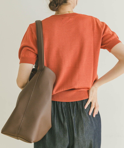 ITEMS URBANRESEARCH（アイテムズ アーバンリサーチ）の「コンパクト半袖ニット（ニット/セーター・レディース・ブラック/オフホワイト/オレンジ・FREE）」の21枚目の写真