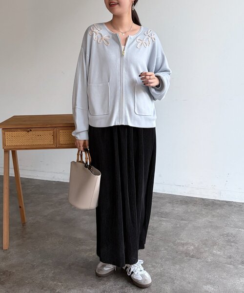 Chez toi（シェトワ）の「プリーツナロースカート（スカート・レディース・ベージュ/オレンジ/カーキ/ブルー/ブラック・FREE）」の14枚目の写真