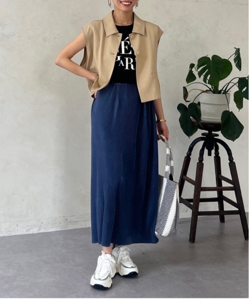 Chez toi（シェトワ）の「プリーツナロースカート（スカート・レディース・ベージュ/オレンジ/カーキ/ブルー/ブラック・FREE）」の11枚目の写真