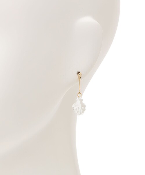 HARIO Lampwork Factory（ハリオランプワークファクトリー）の「【SHIPS別注】HARIO:シェル モチーフ ピアス（ピアス（両耳用）・レディース・ライトホワイト・ONE SIZE）」の9枚目の写真